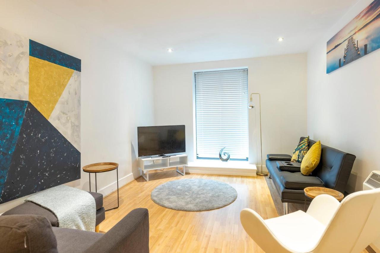Luxury - Eastgate *